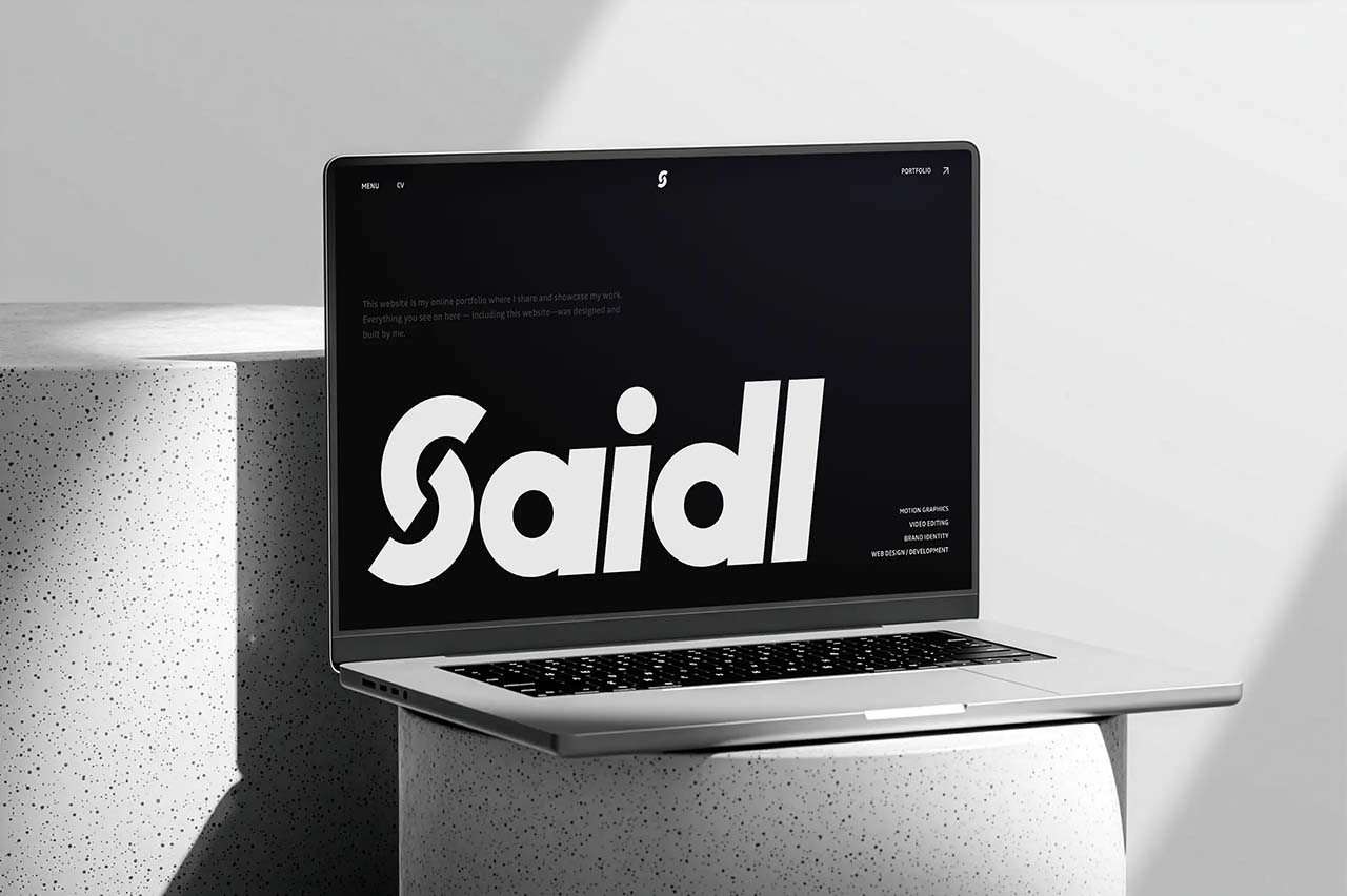 MacBook Mockup Website